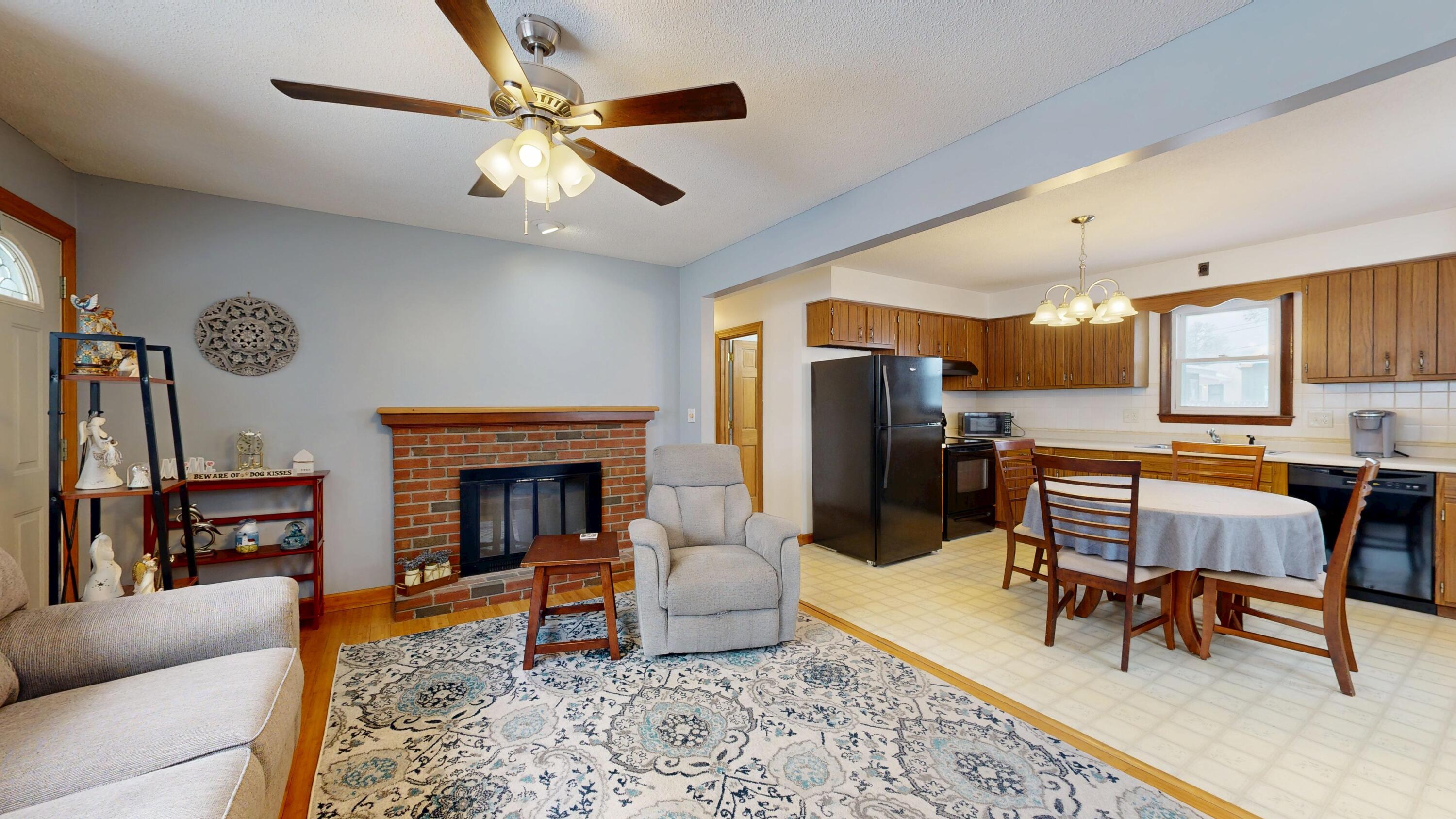 16 Orchard Circle Lewiston ME 04240