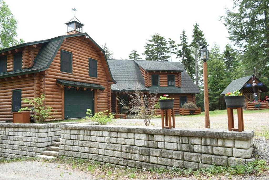 211 Evergreen Point Road Beaver Cove ME 04441