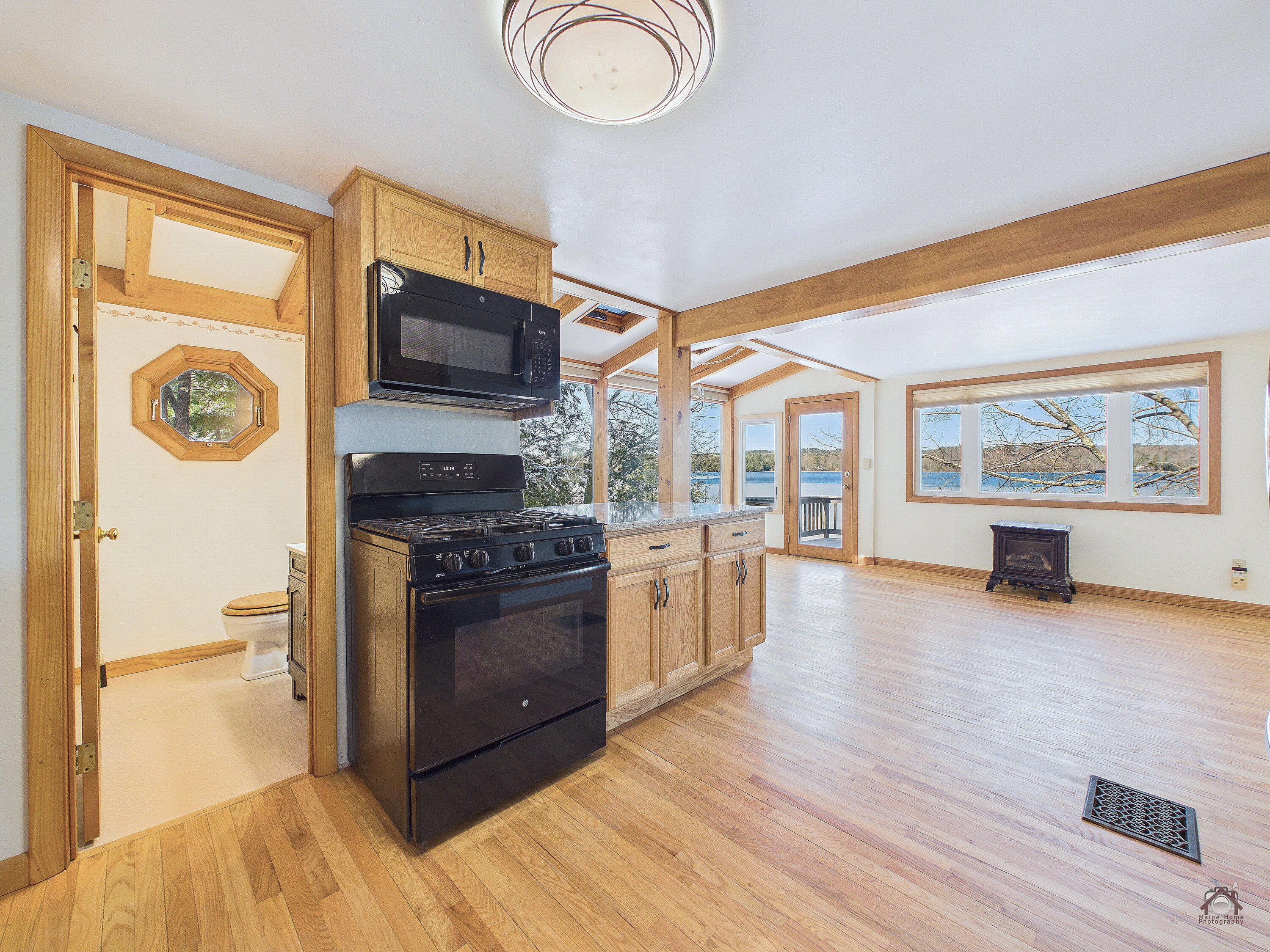 956 Memorial Drive Winthrop ME 04364