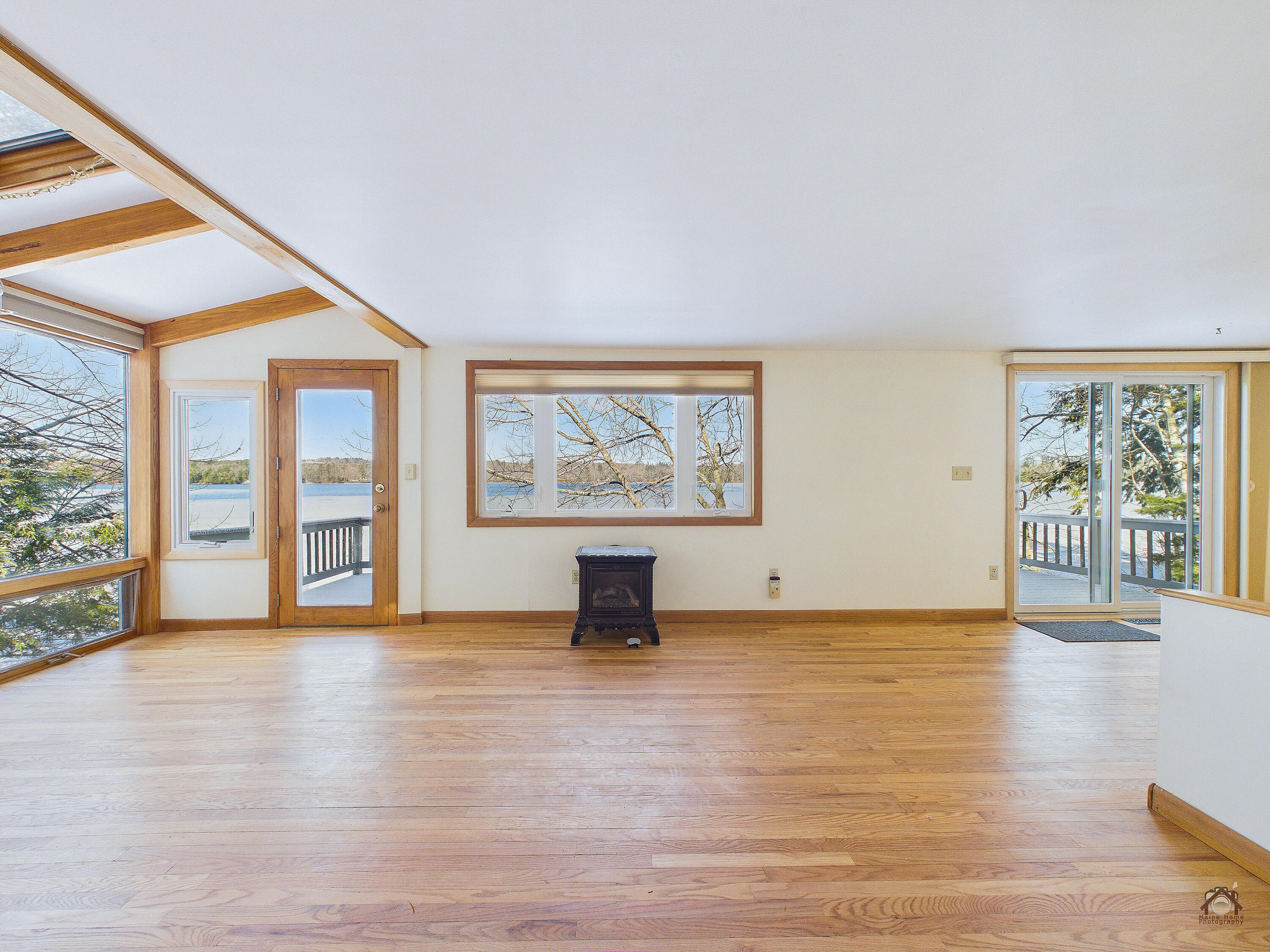 956 Memorial Drive Winthrop ME 04364
