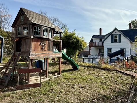 48 Pond Street Bucksport ME 04416