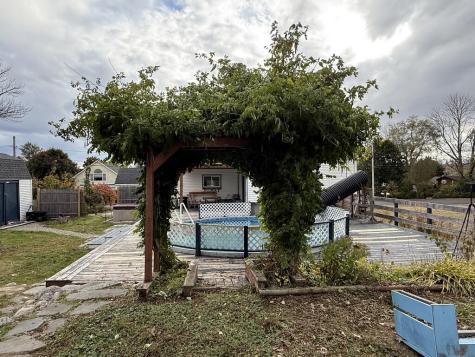 48 Pond Street Bucksport ME 04416