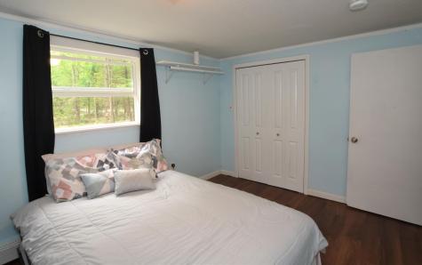 185 Meadow Road Raymond ME 04071