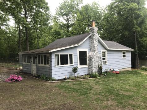 185 Meadow Road Raymond ME 04071