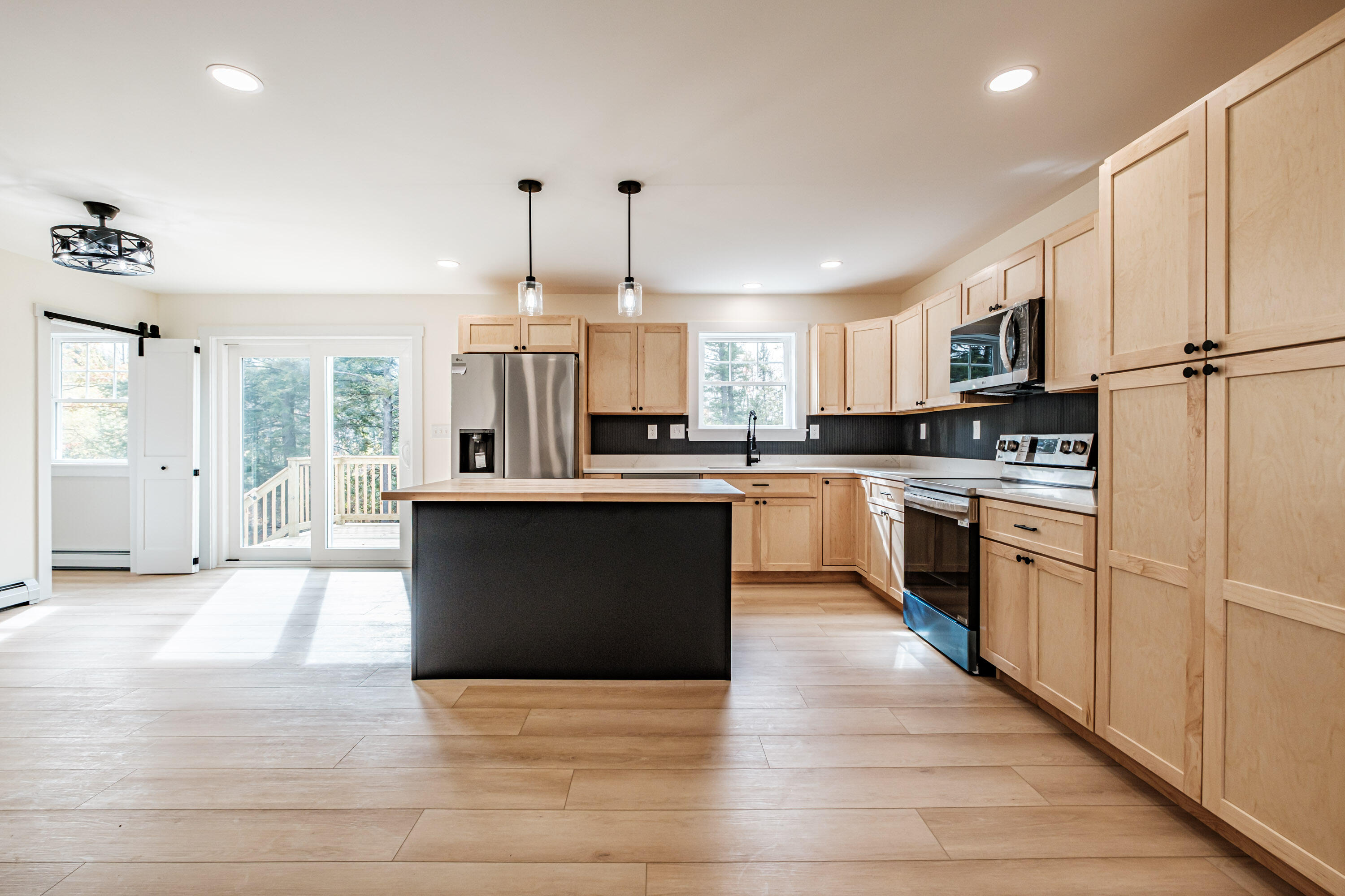 11 Nishell Drive Paris ME 04281