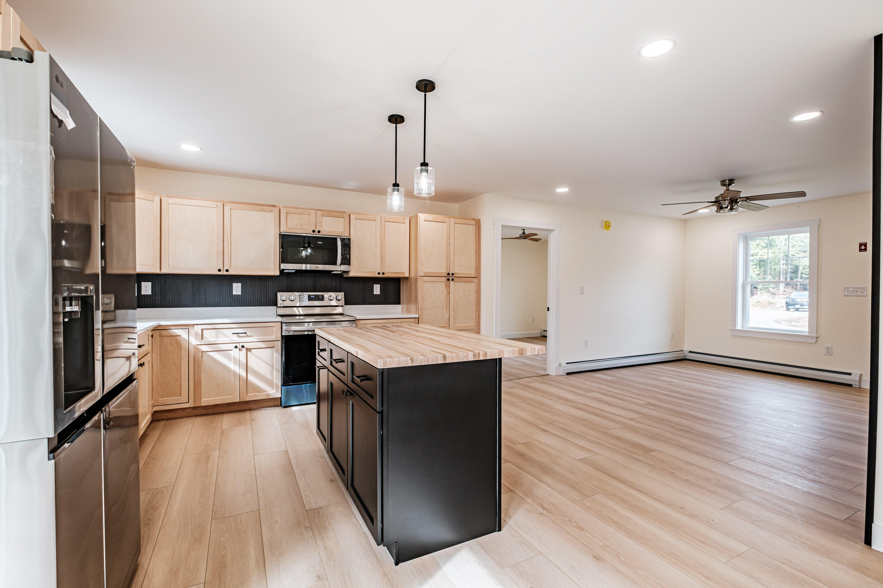 11 Nishell Drive Paris ME 04281