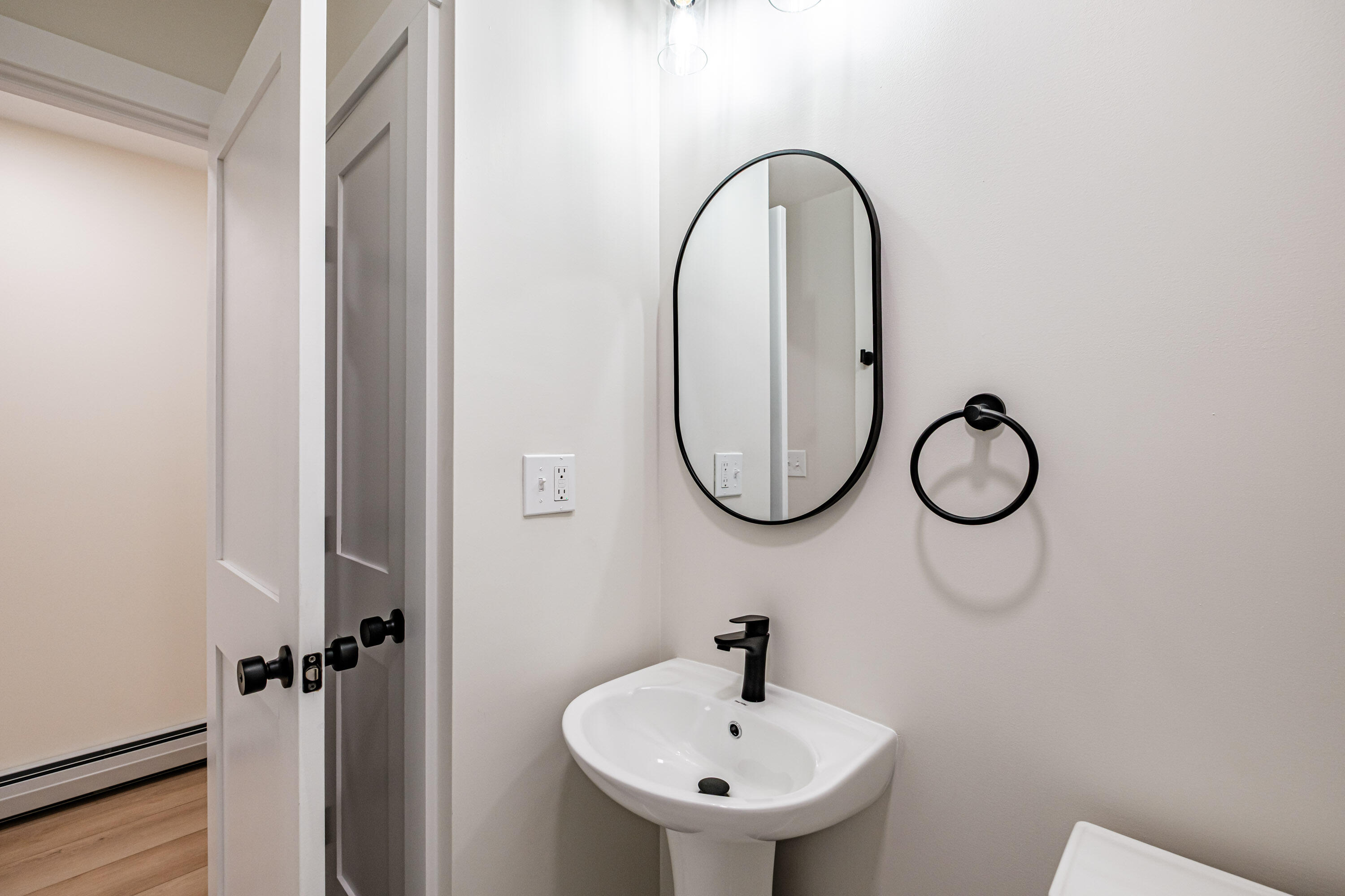 11 Nishell Drive Paris ME 04281