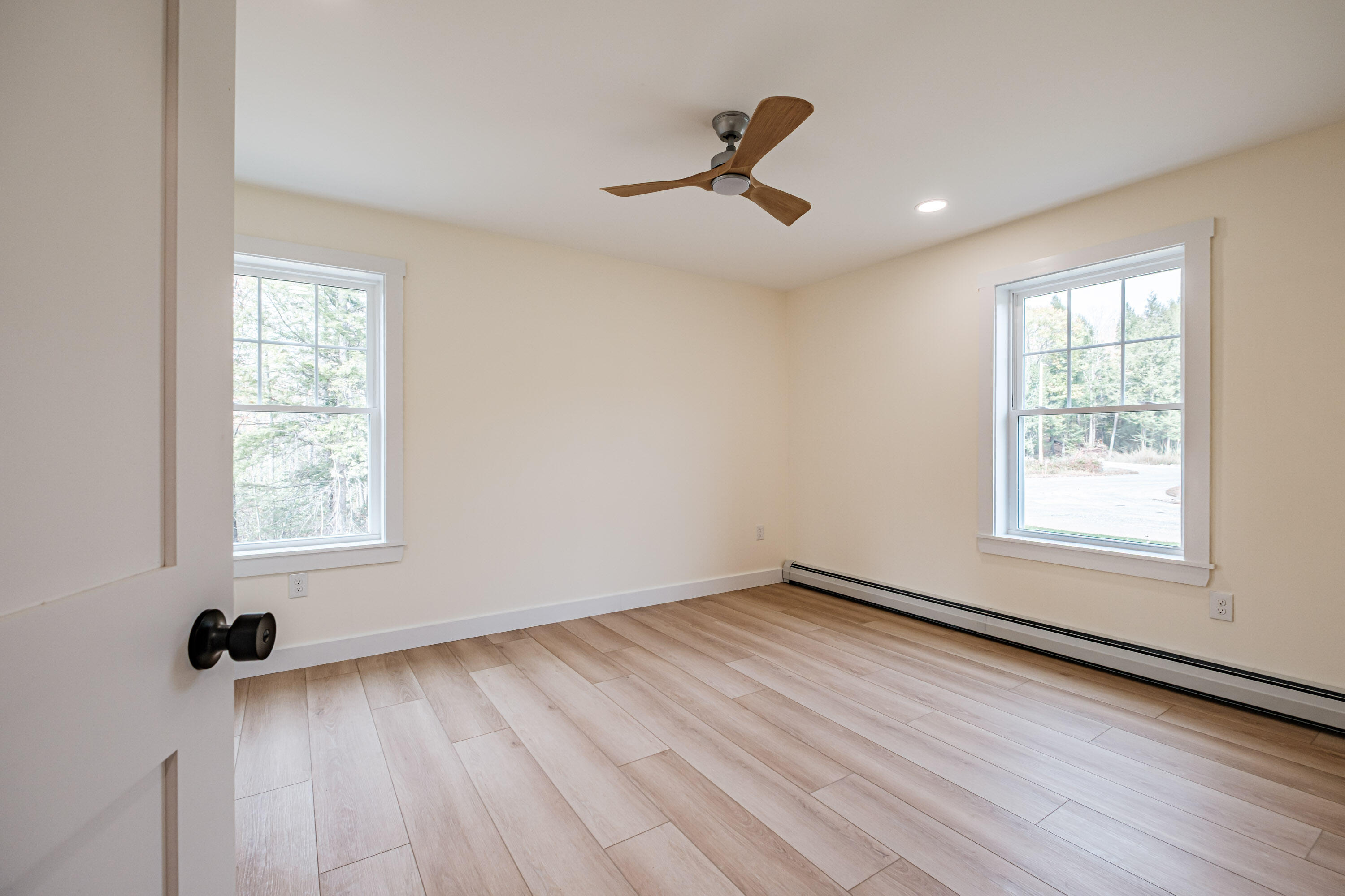 11 Nishell Drive Paris ME 04281