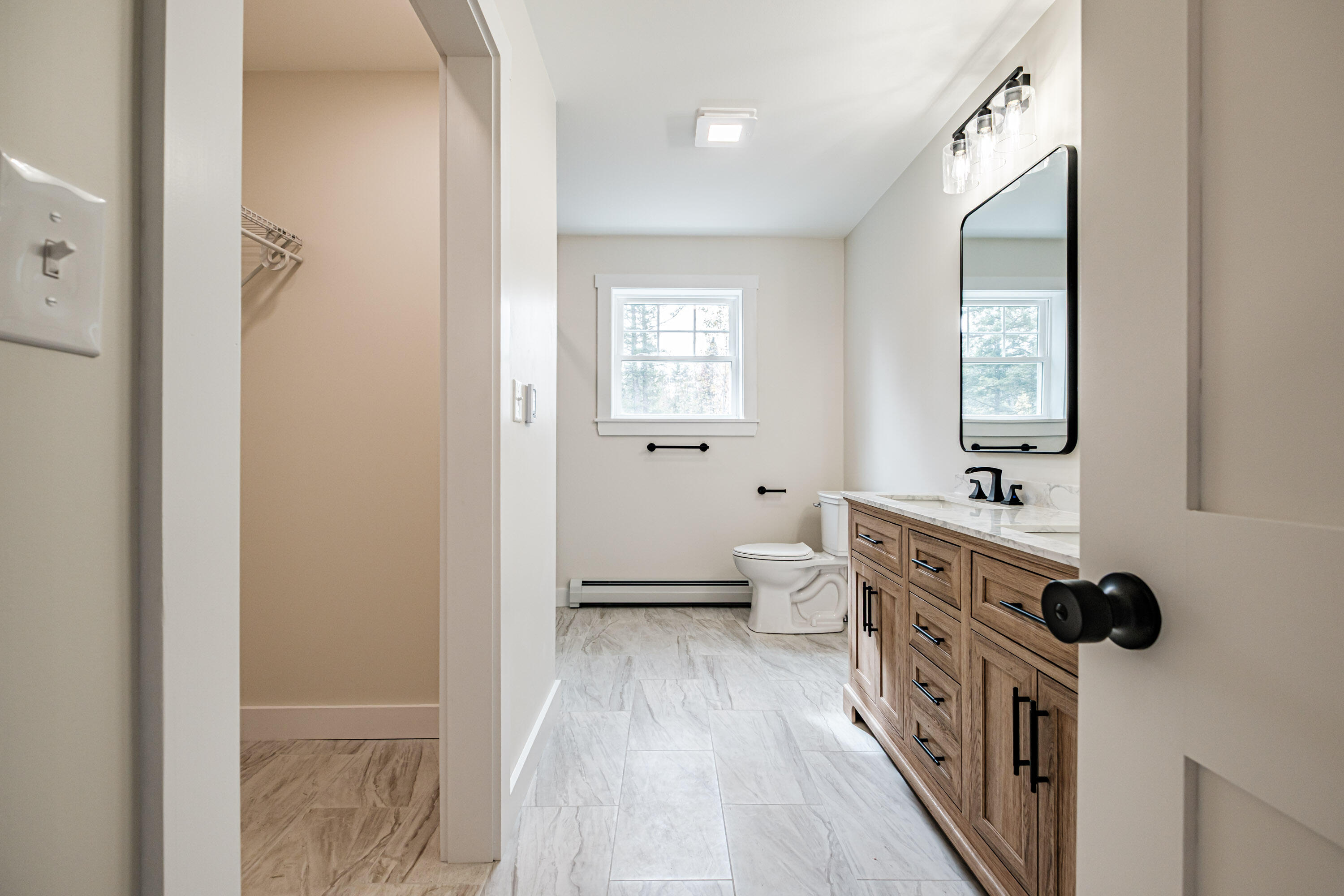 11 Nishell Drive Paris ME 04281