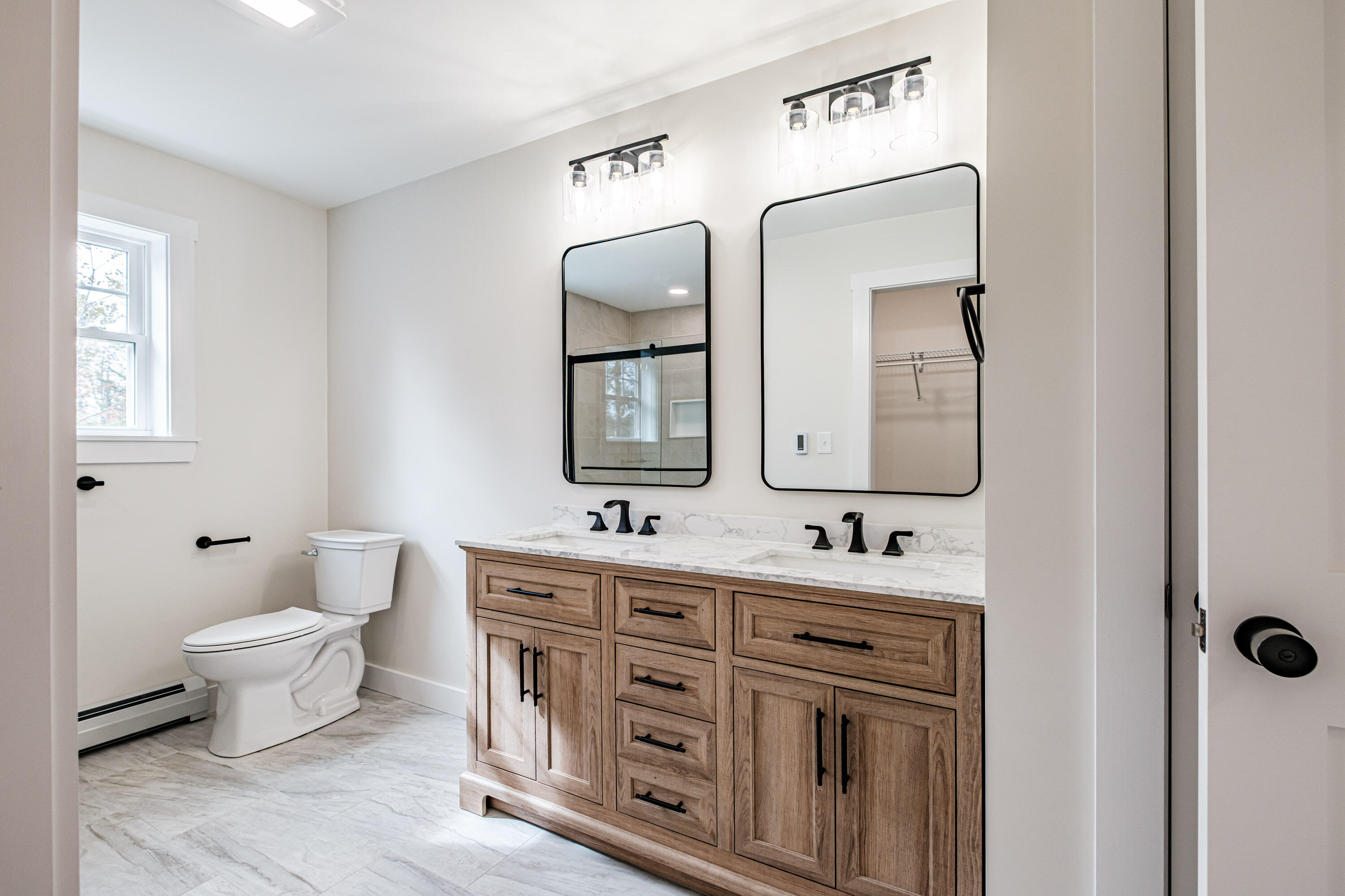 11 Nishell Drive Paris ME 04281