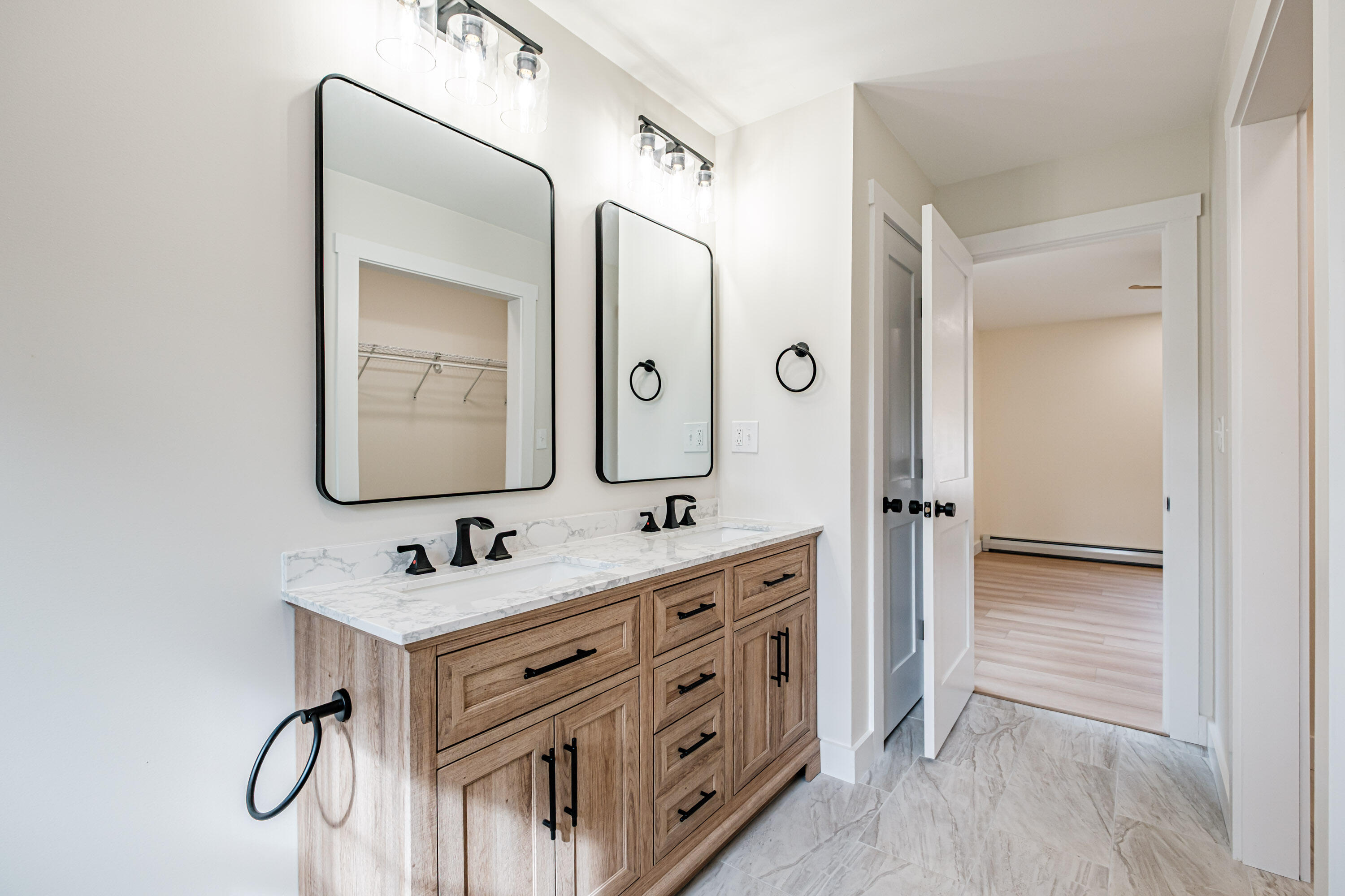 11 Nishell Drive Paris ME 04281