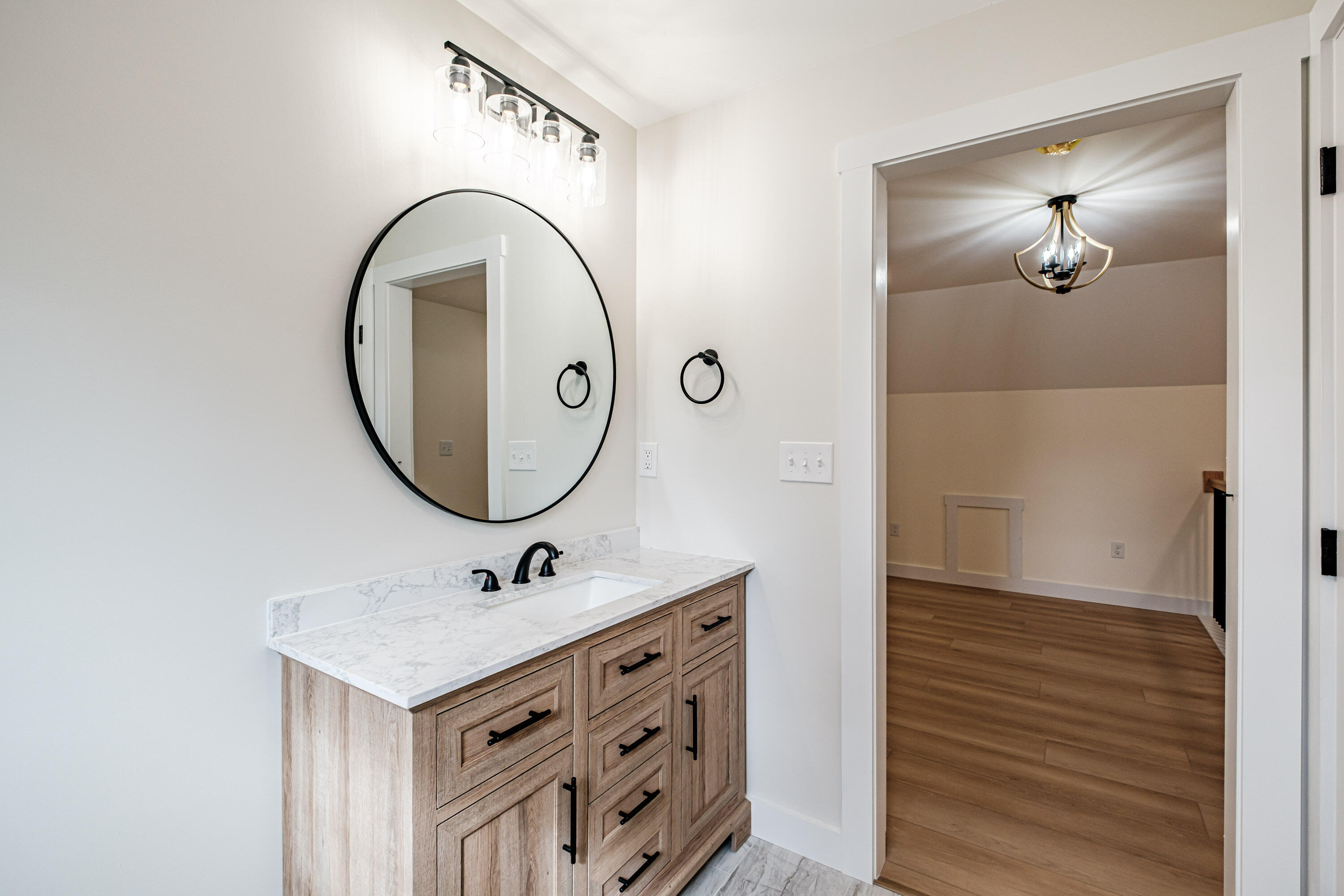 11 Nishell Drive Paris ME 04281