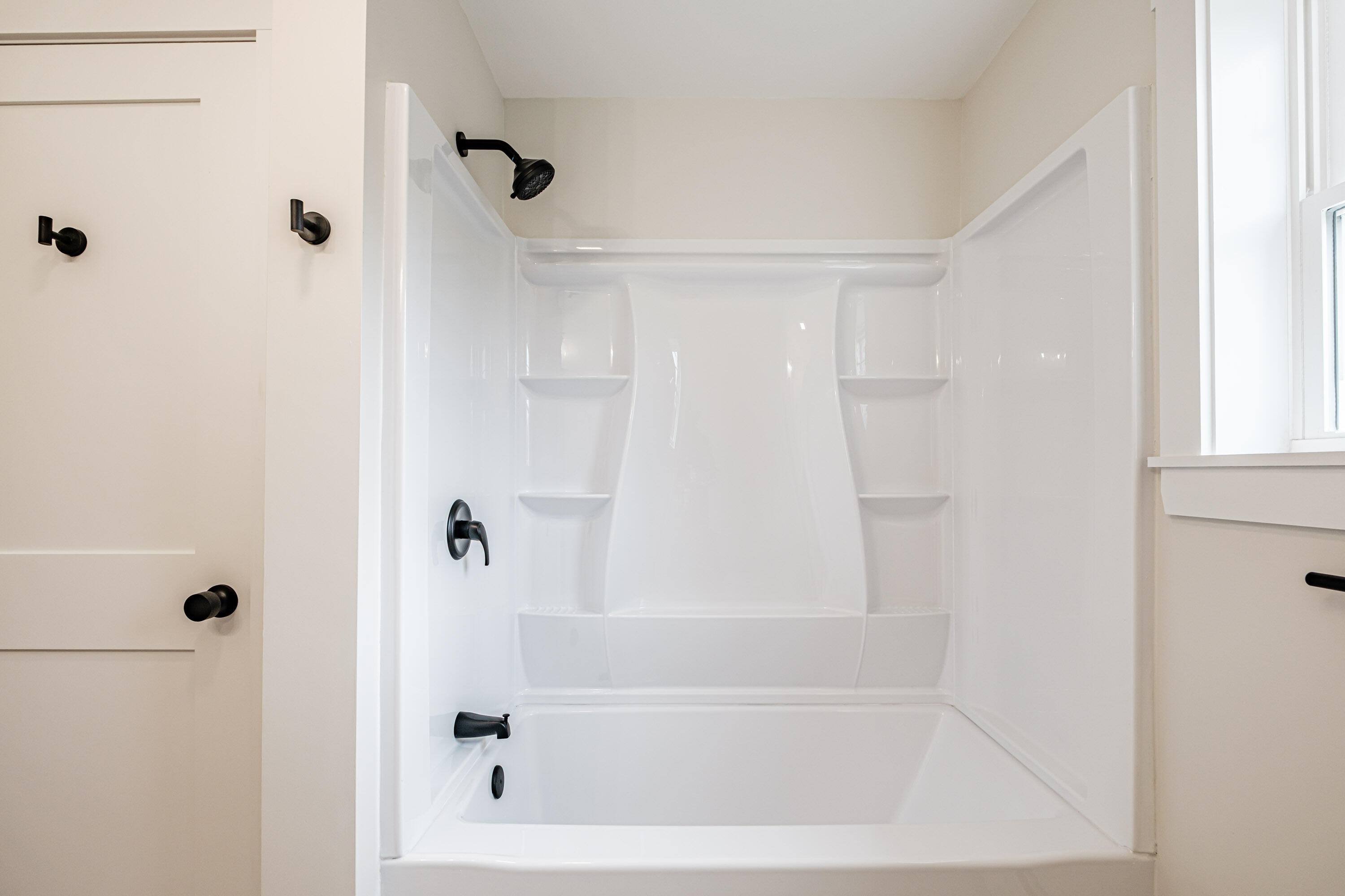 11 Nishell Drive Paris ME 04281