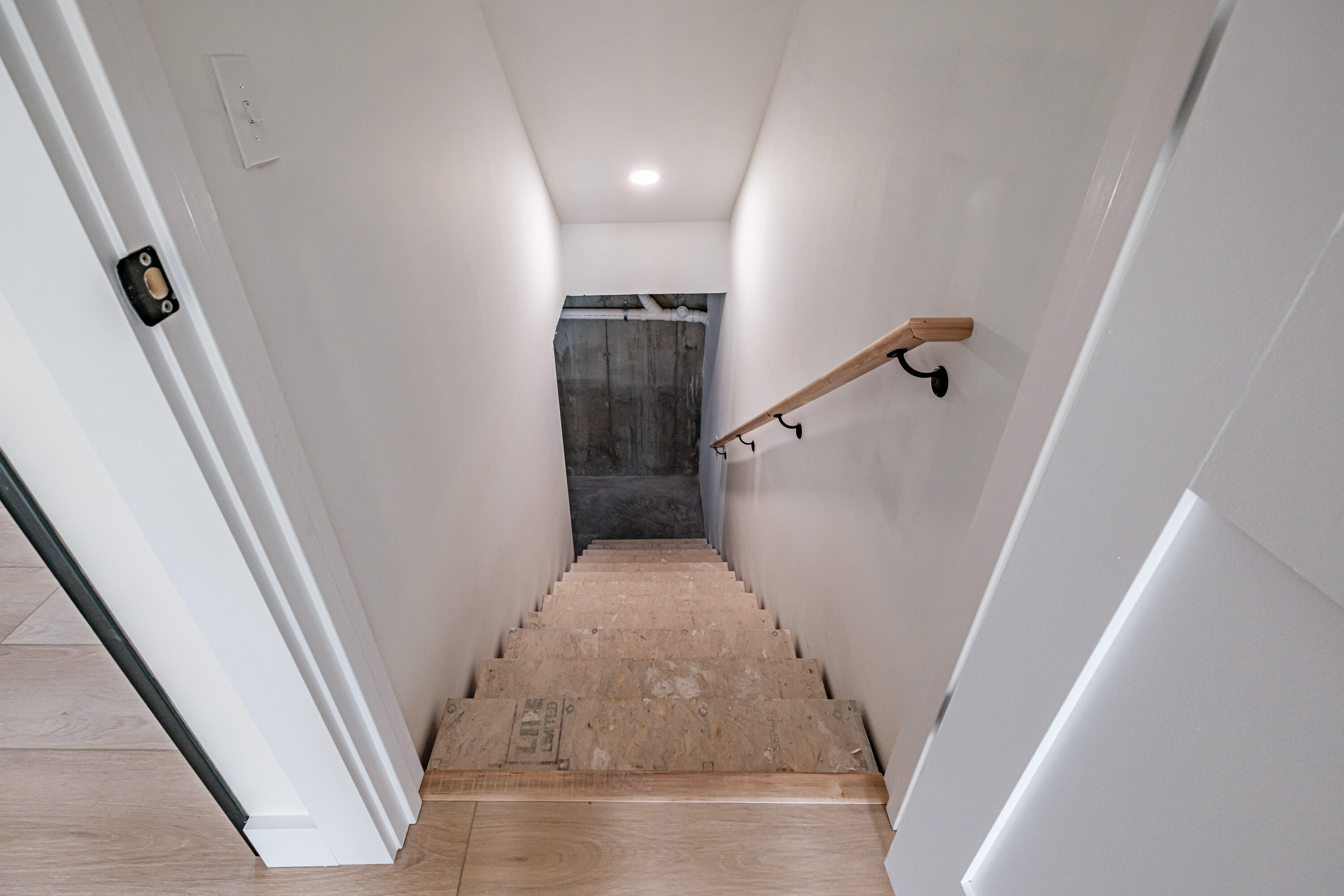 11 Nishell Drive Paris ME 04281