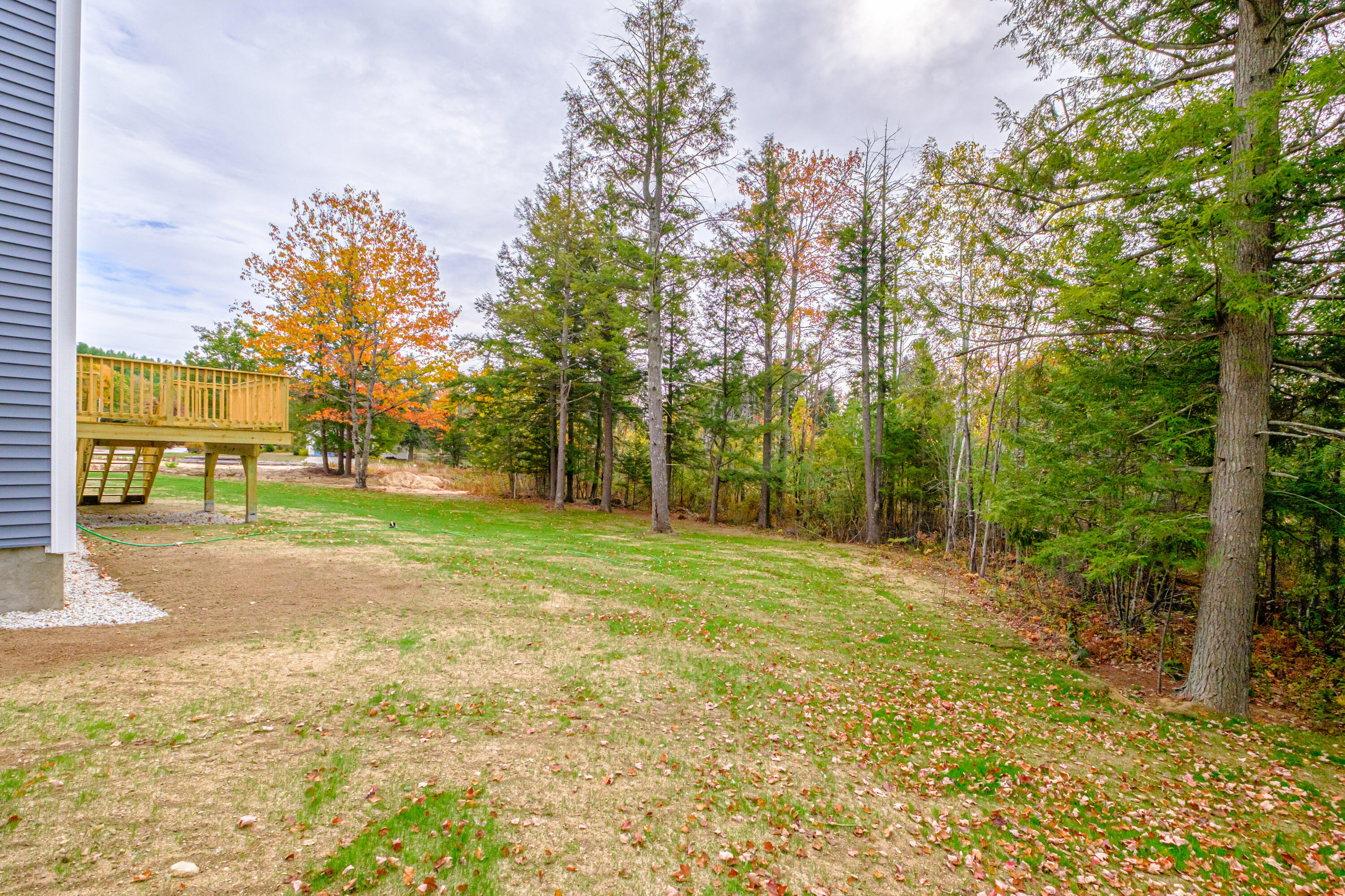 11 Nishell Drive Paris ME 04281