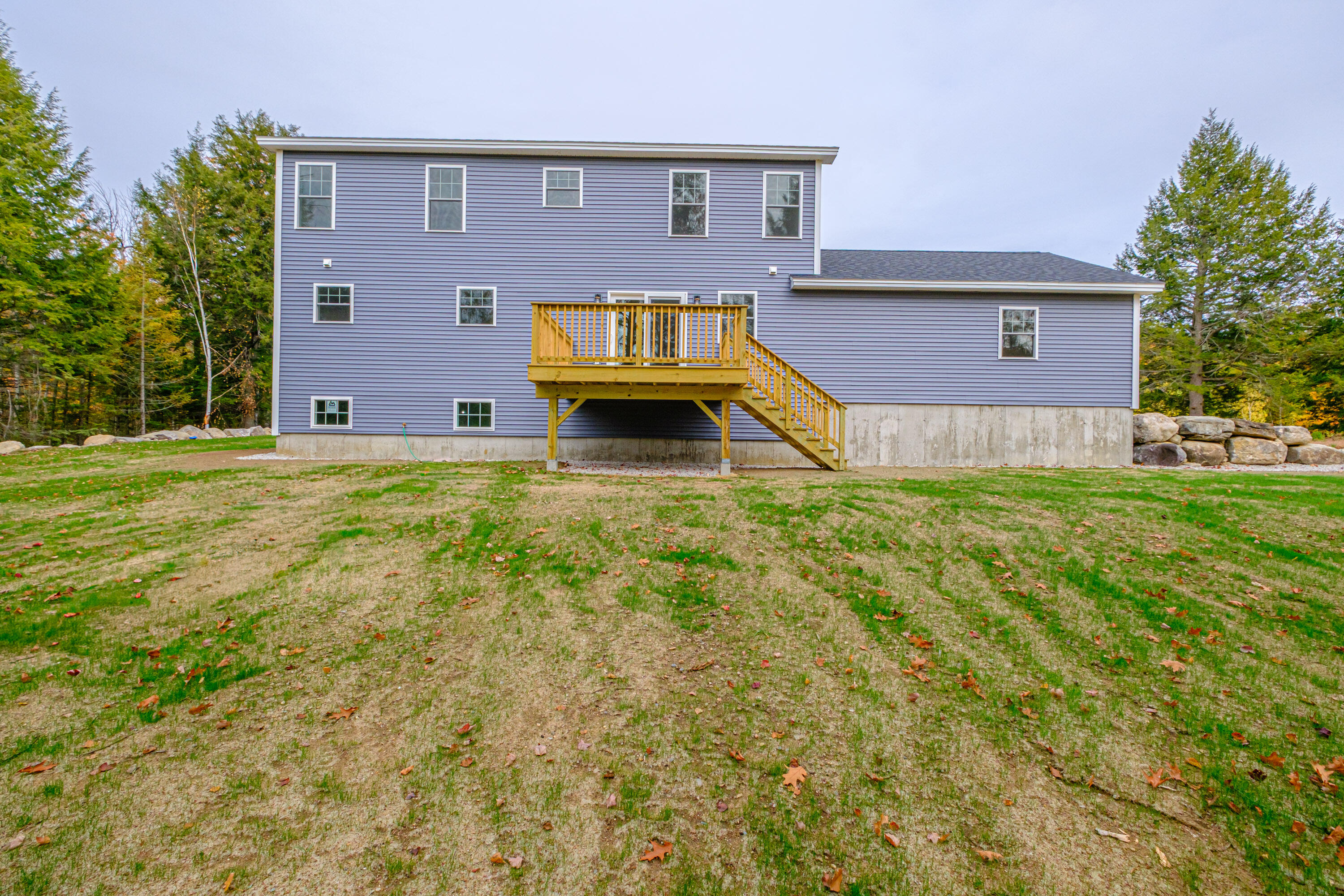 11 Nishell Drive Paris ME 04281