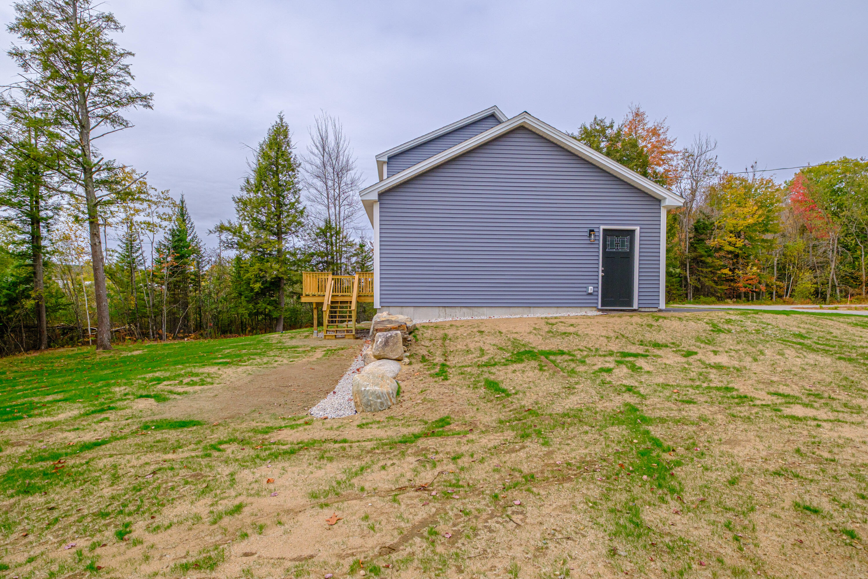 11 Nishell Drive Paris ME 04281