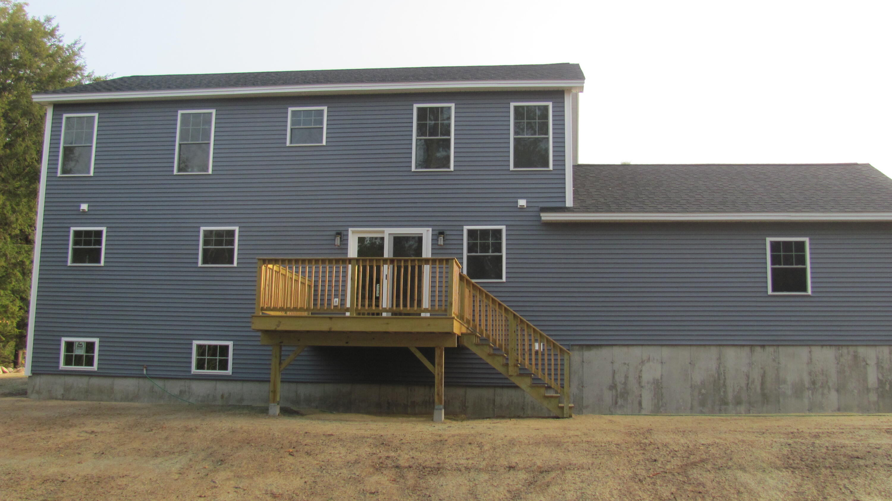 11 Nishell Drive Paris ME 04281