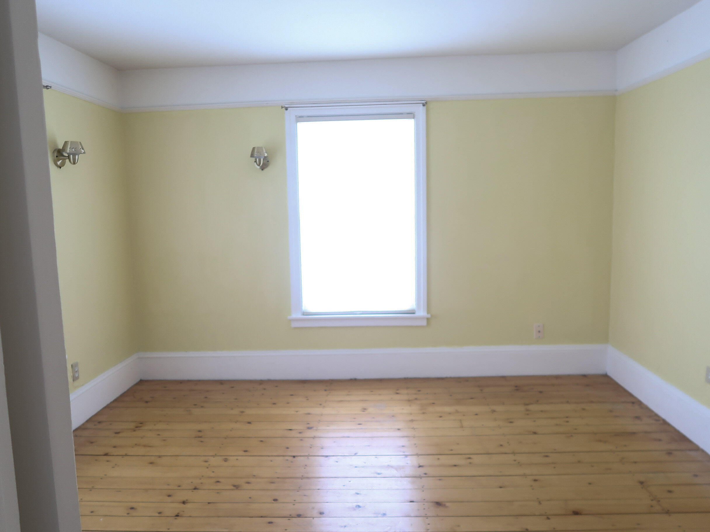 22 E Chestnut Street Augusta ME 04330