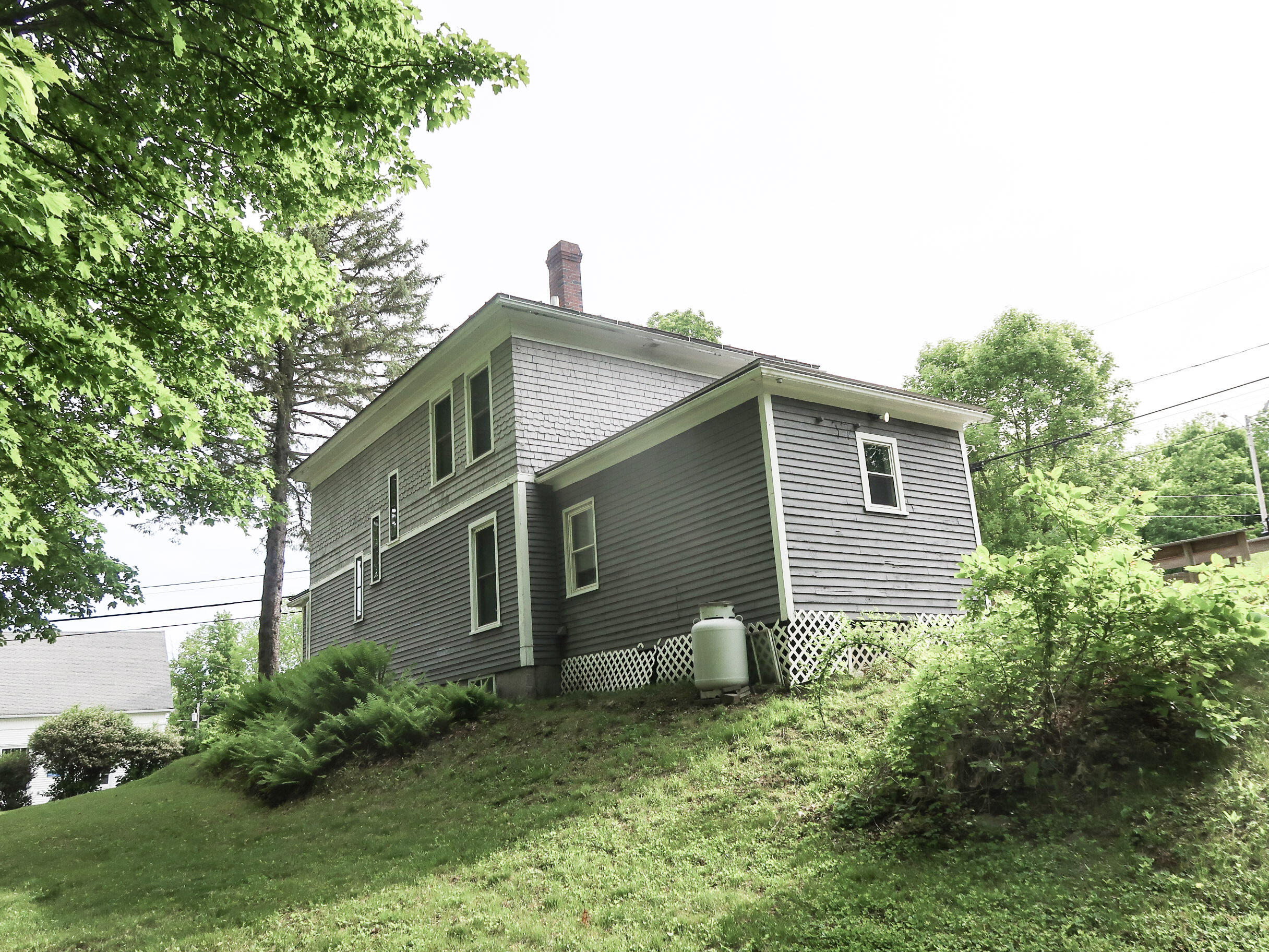 22 E Chestnut Street Augusta ME 04330