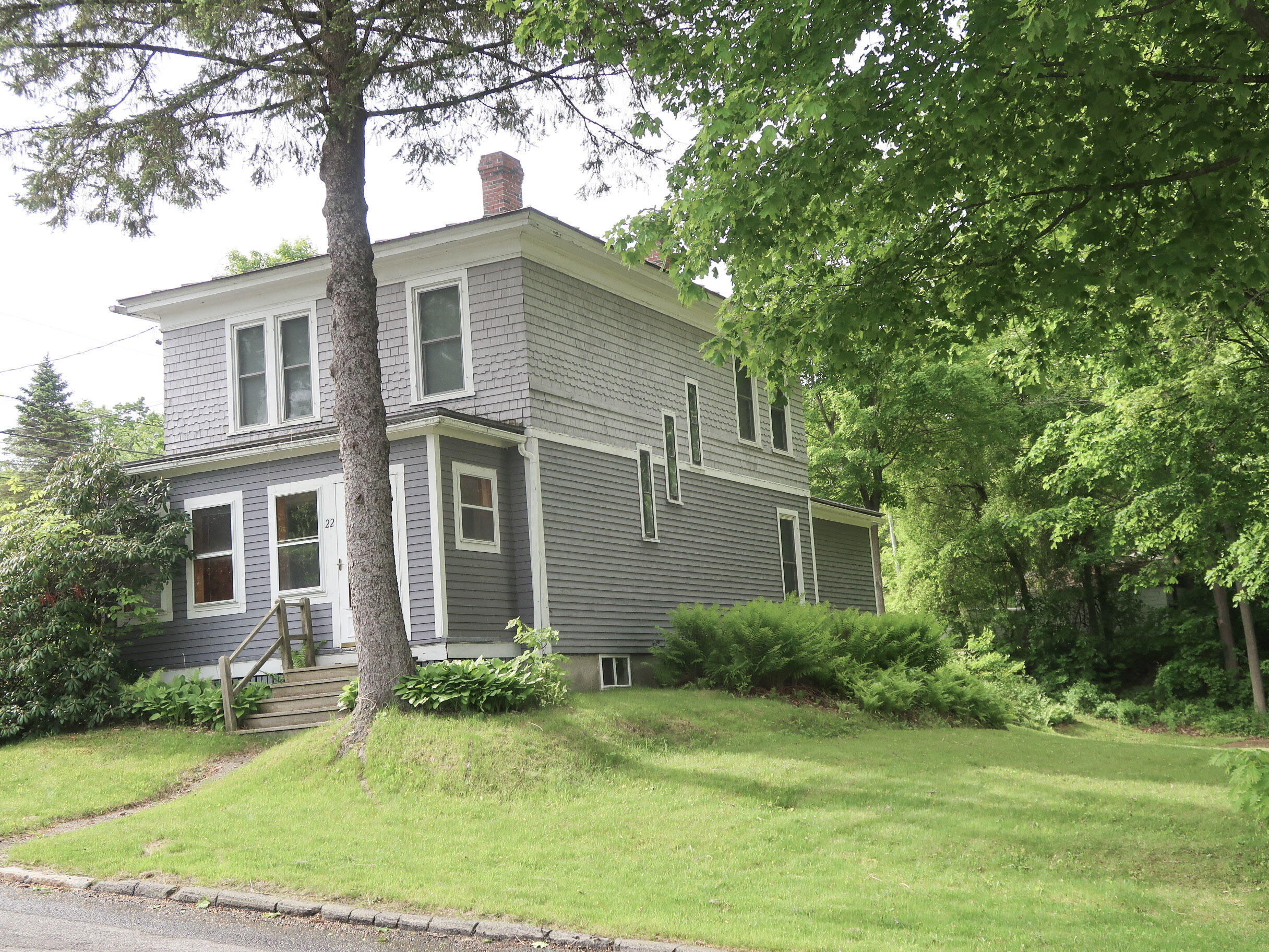 22 E Chestnut Street Augusta ME 04330