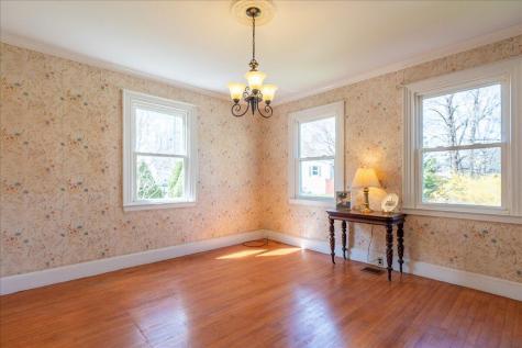21 Georges Street Thomaston ME 04861