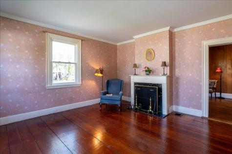 21 Georges Street Thomaston ME 04861