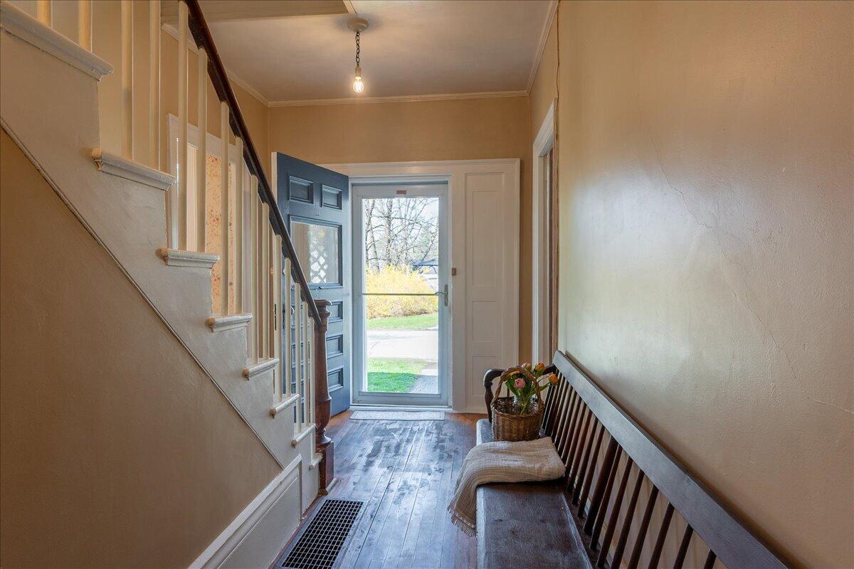 21 Georges Street Thomaston ME 04861