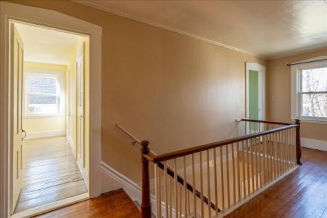 21 Georges Street Thomaston ME 04861