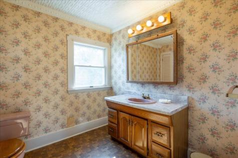 21 Georges Street Thomaston ME 04861