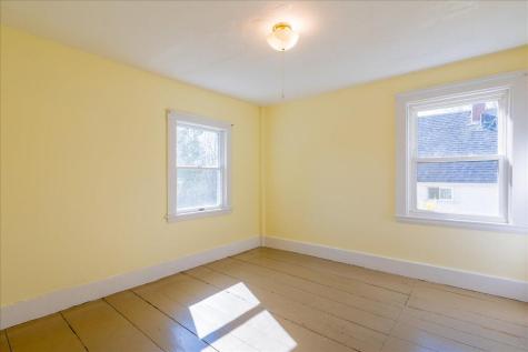 21 Georges Street Thomaston ME 04861