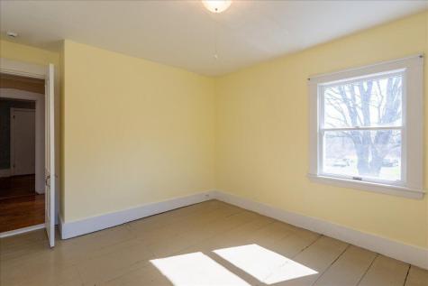 21 Georges Street Thomaston ME 04861