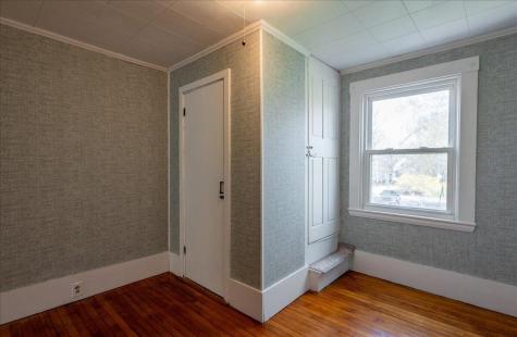 21 Georges Street Thomaston ME 04861