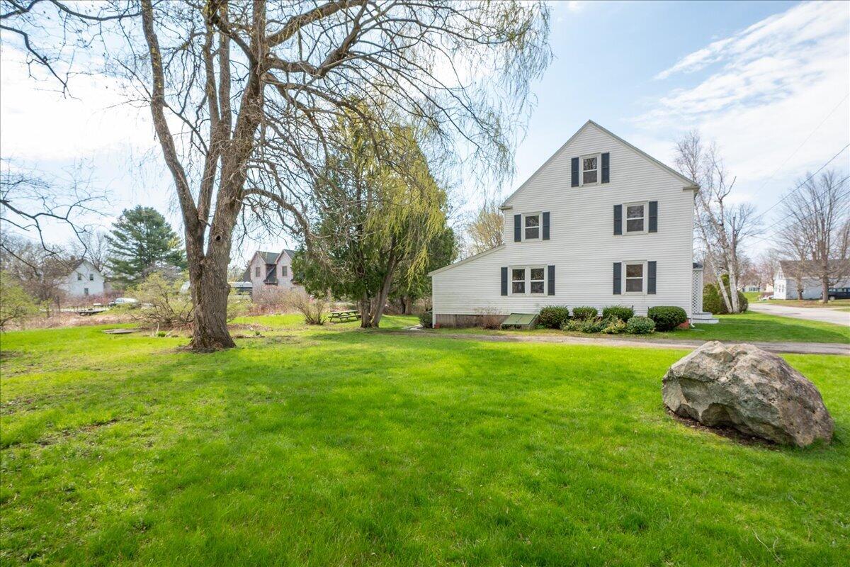 21 Georges Street Thomaston ME 04861