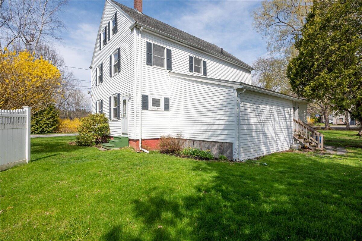 21 Georges Street Thomaston ME 04861