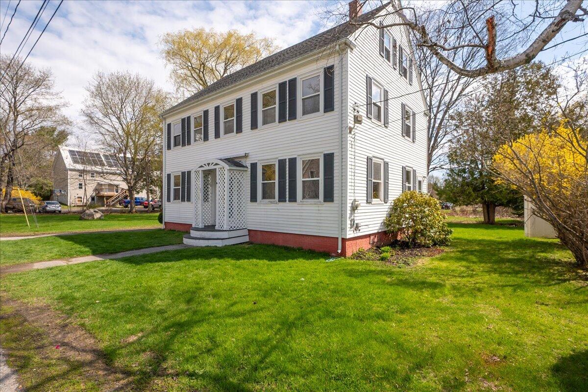 21 Georges Street Thomaston ME 04861