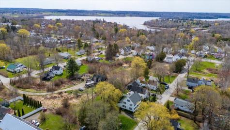 21 Georges Street Thomaston ME 04861