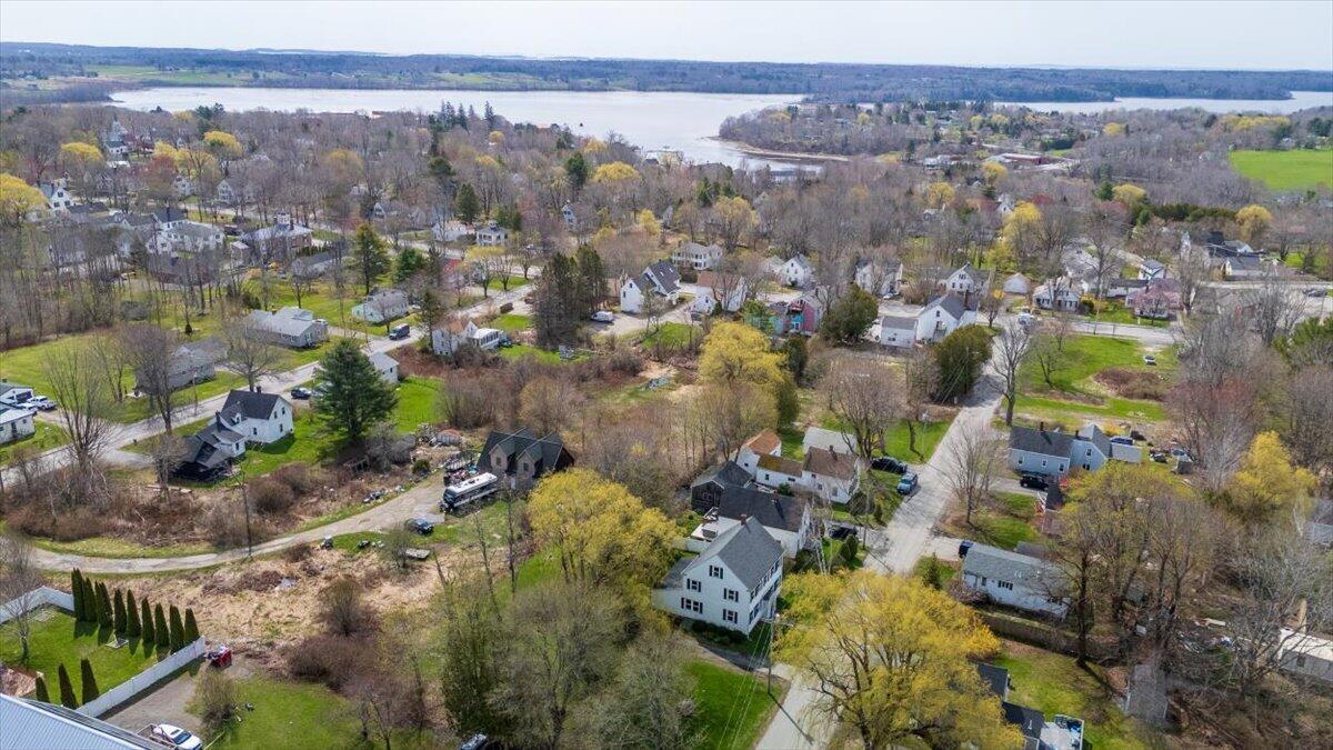 21 Georges Street Thomaston ME 04861