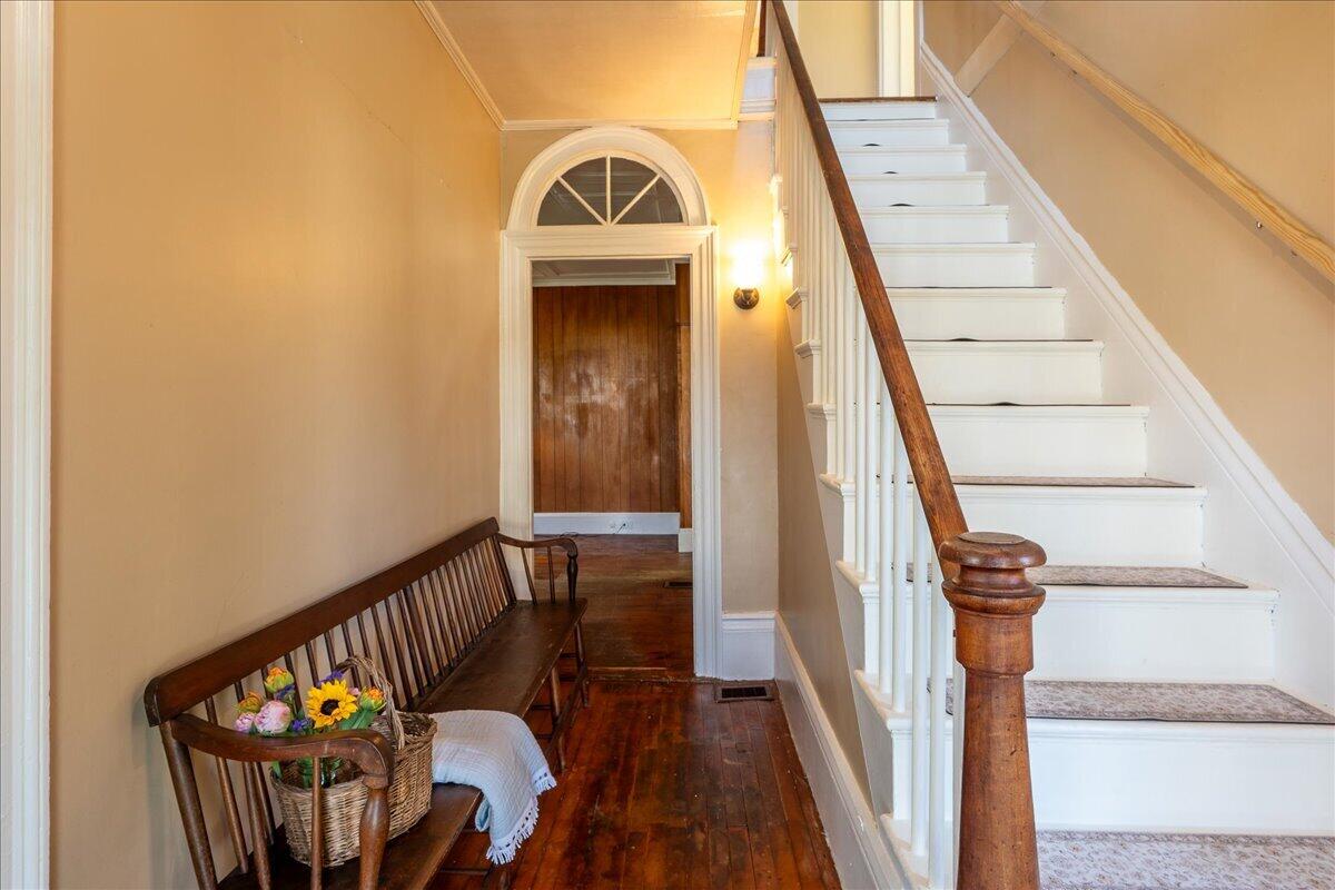 21 Georges Street Thomaston ME 04861