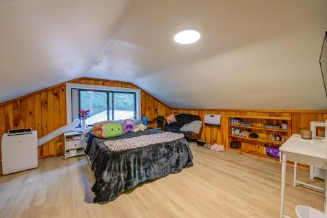 17 Swamp Road New Gloucester ME 04260