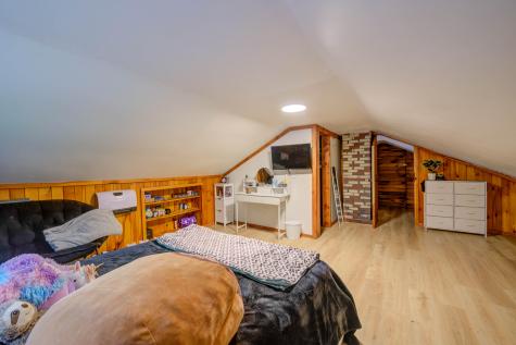 17 Swamp Road New Gloucester ME 04260