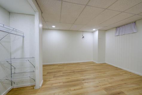 17 Swamp Road New Gloucester ME 04260