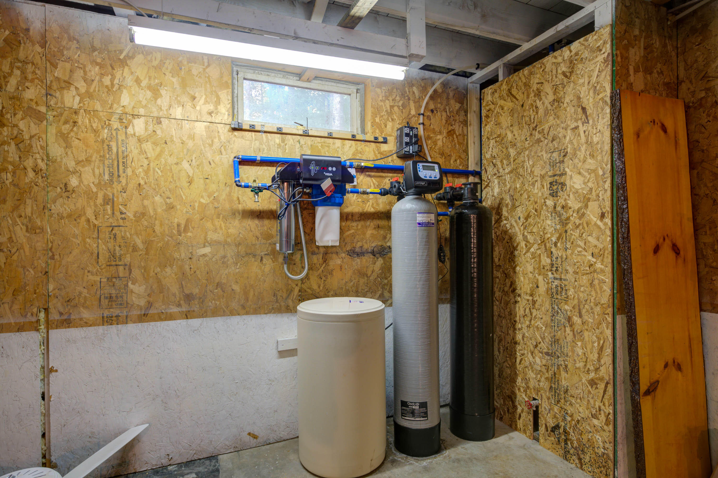 17 Swamp Road New Gloucester ME 04260