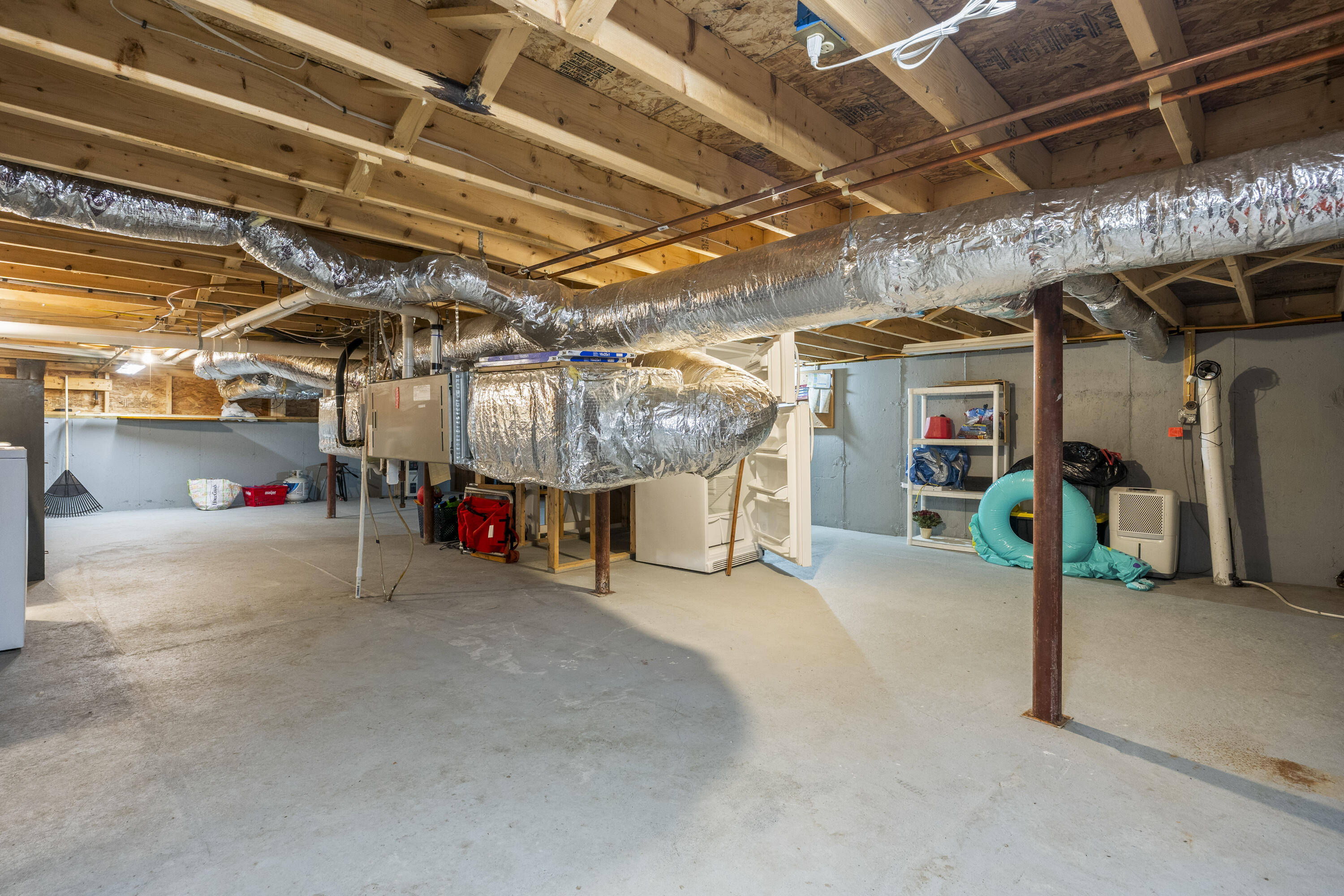 1667 Evergreen Way Casco ME 04015