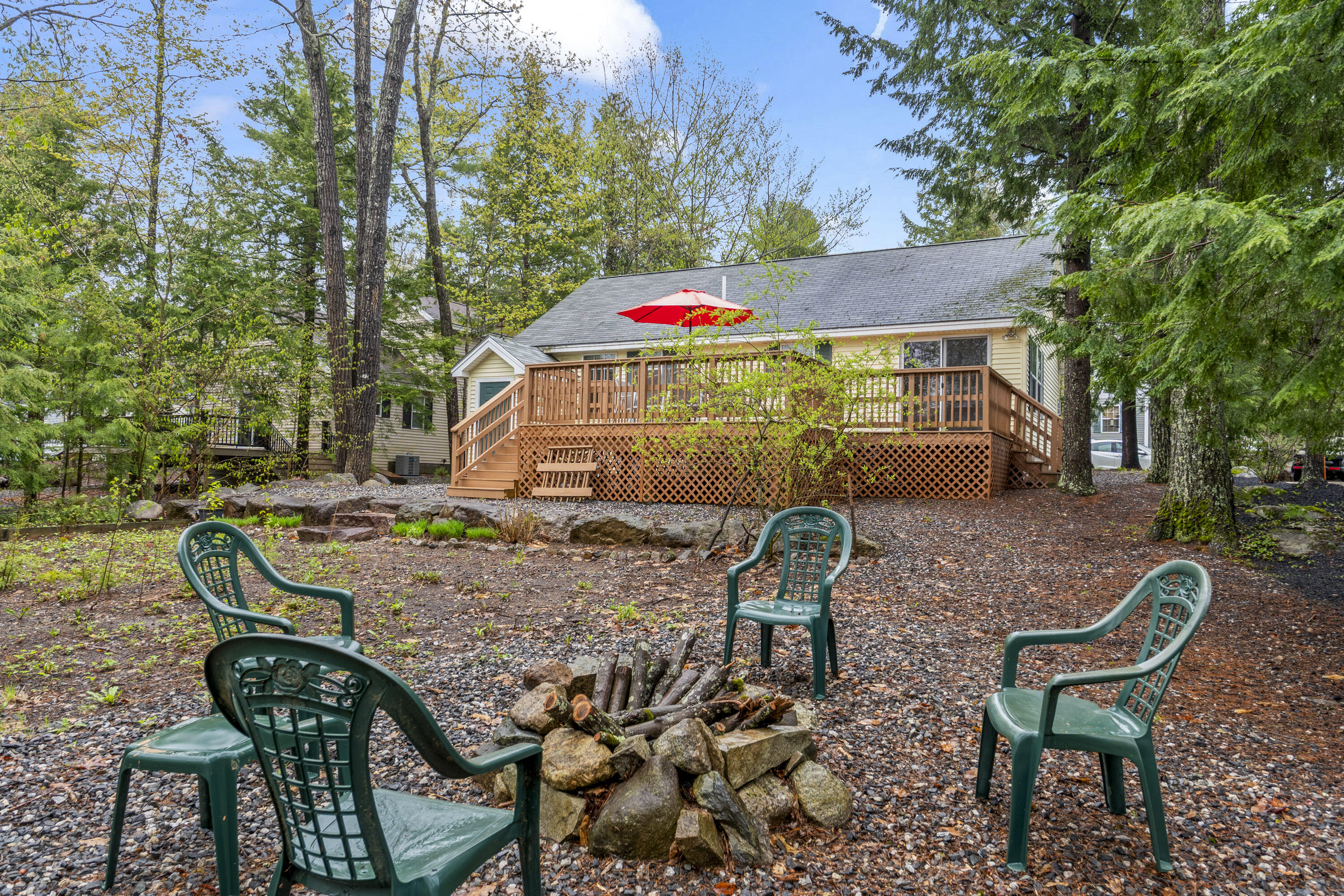 1667 Evergreen Way Casco ME 04015