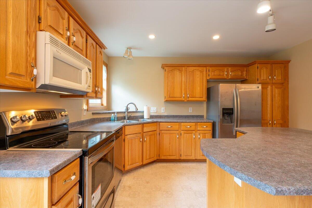 43 Tamarack Lane Cushing ME 04563