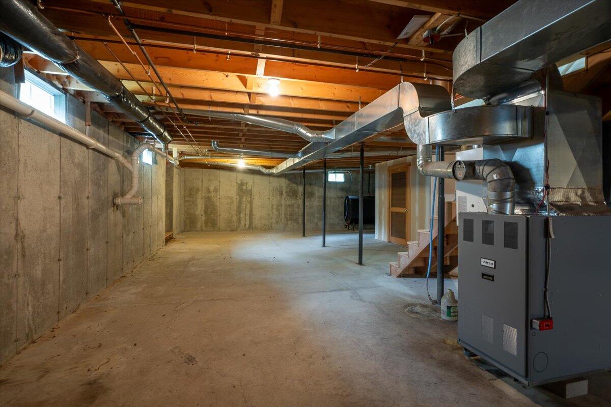 43 Tamarack Lane Cushing ME 04563