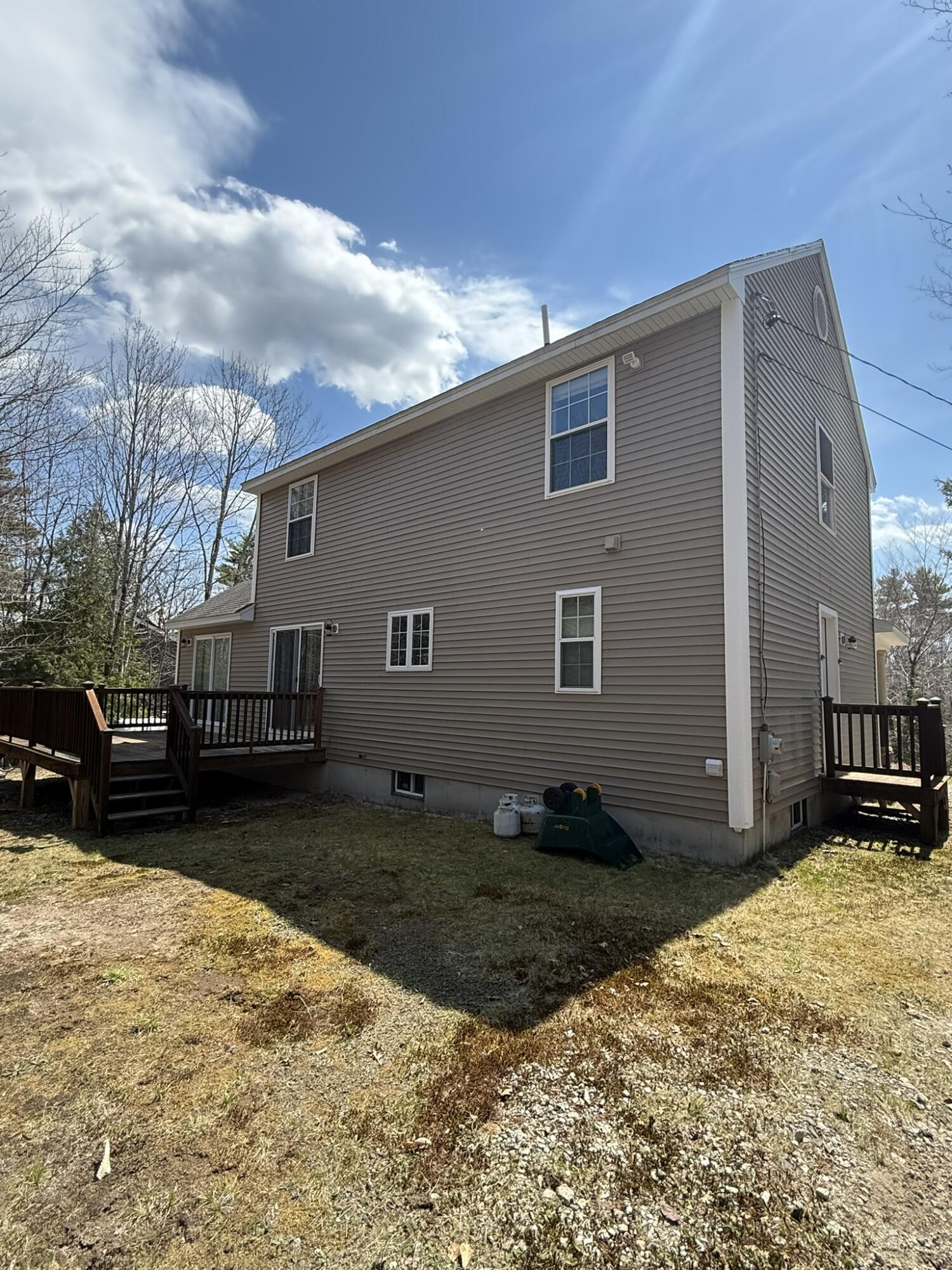 18 Rockwood Way Naples ME 04055