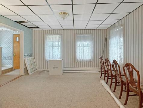 39 Washington Street Rumford ME 04276