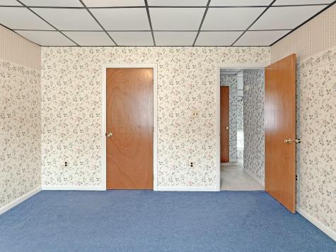 39 Washington Street Rumford ME 04276